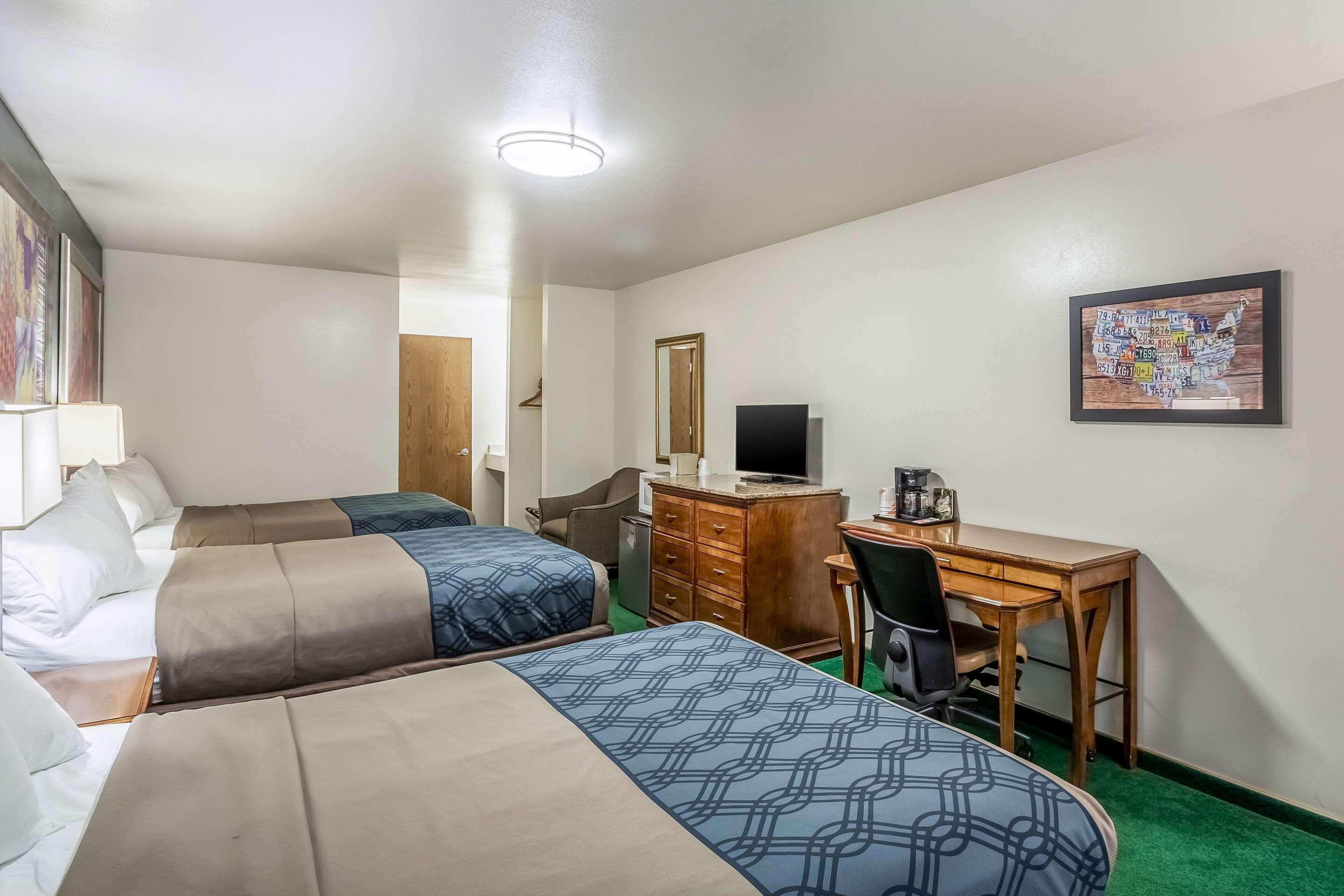 Econo Lodge Waupaca Dış mekan fotoğraf